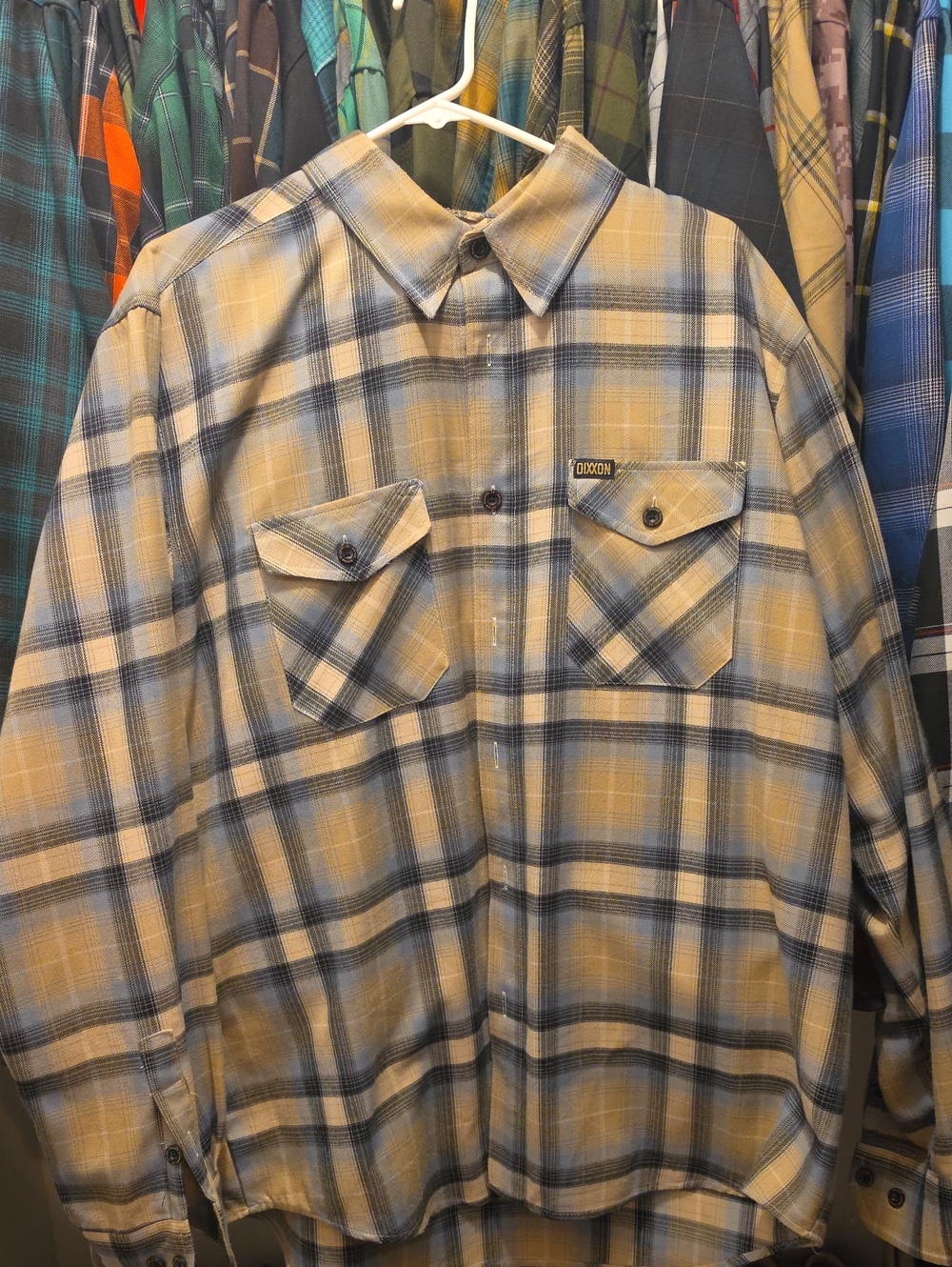 DIXXON Delmo Men's Plaid Button-Down Shirt in Beige and Blue